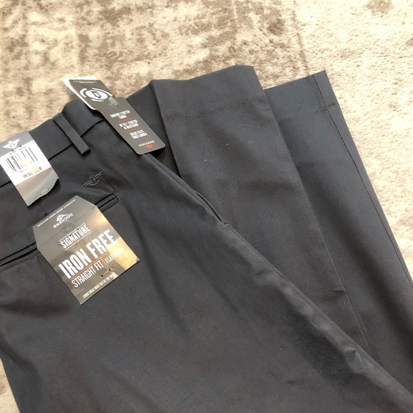 Men’s gray dress pant Dockers 32*29 - Picture 1 of 3